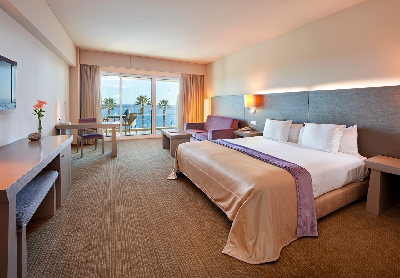 Wnętrze pokoju hotelowego